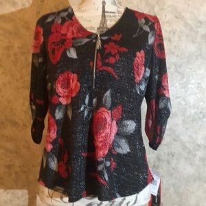 Cathy Petite Zipper Floral 3/4 Sleeve Top